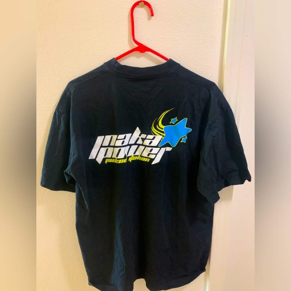INAKA POWER unisex t-shirt. Size large. Only worn twice !!
